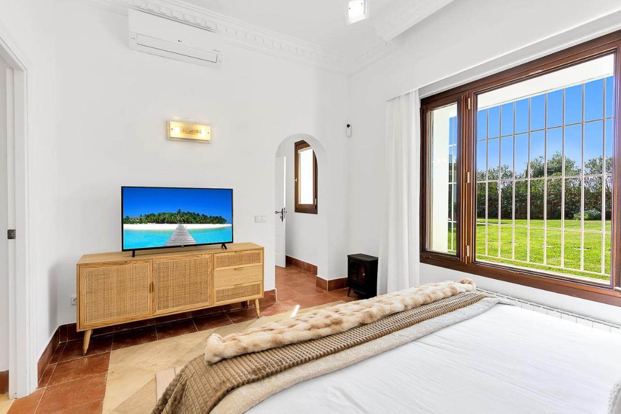 Yolo Spaces - Sotogrande - White House Villa San Roque  Zewnętrze zdjęcie